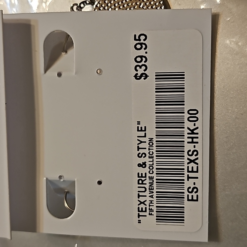 Fifth Avenue Collection Earring - Picture 2 of 2